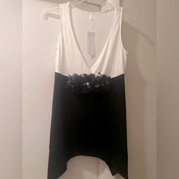 Women’s plus size blouse - Picture 4 of 6